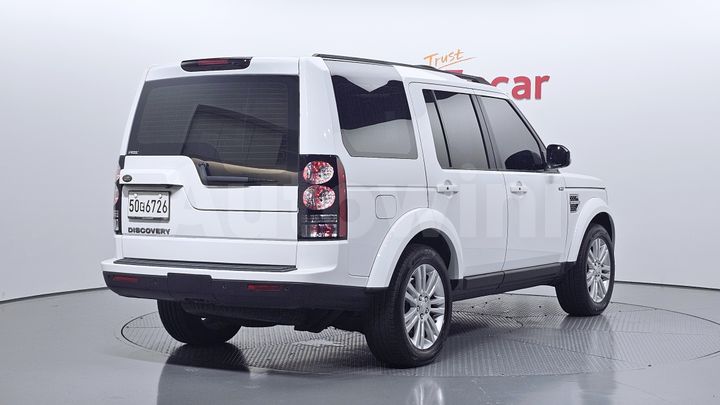 Land Rover Discovery 2015 — 2