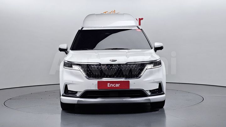 Kia Carnival 2021 — 3