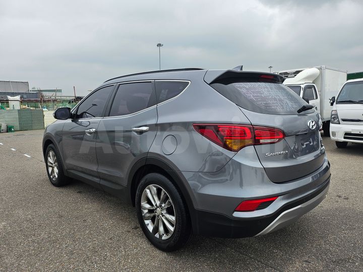 Hyundai SantaFe 2016 — 4