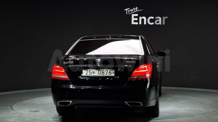 Hyundai Equus 2013 — 4
