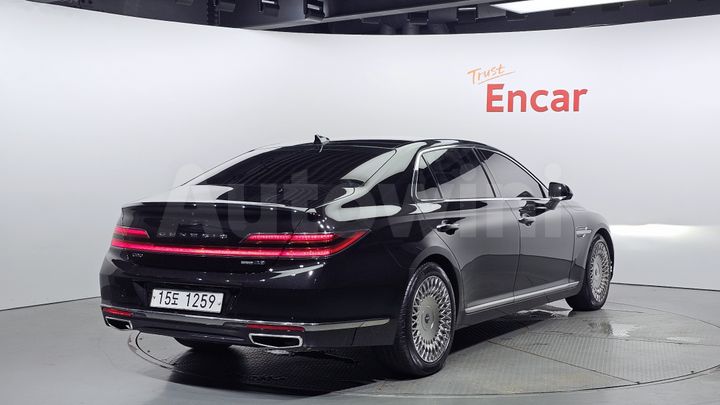 Genesis G90 2019 — 2