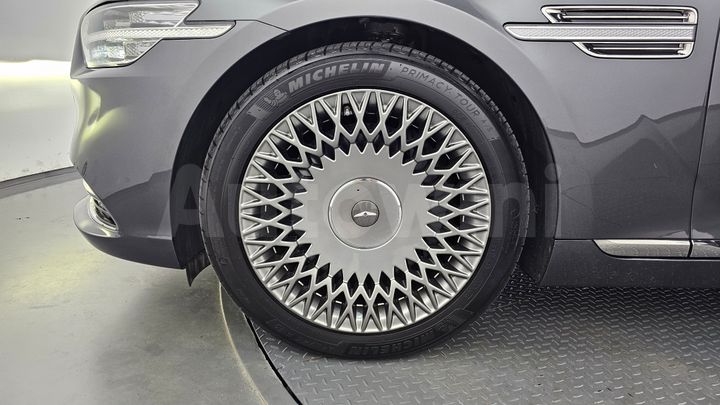 Genesis G90 2019 — 5