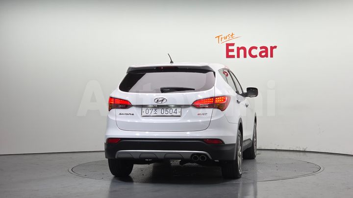Hyundai SantaFe 2013 — 4