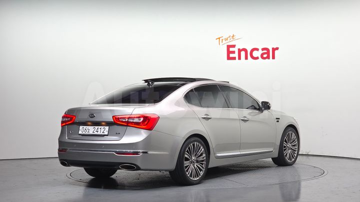 Kia K7 2015 — 2