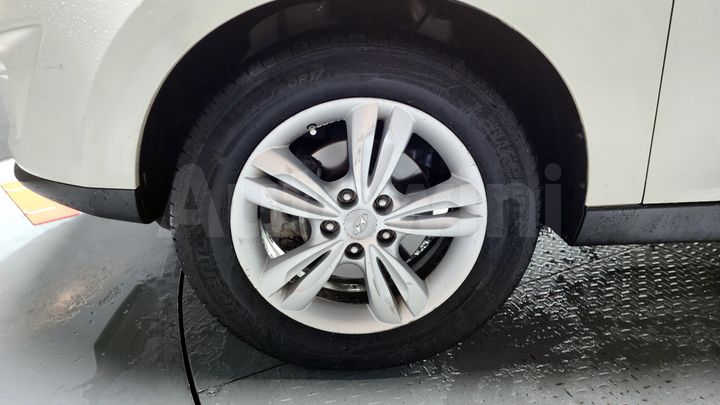 Hyundai Tucson 2011 — 5