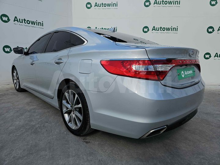 Hyundai Grandeur 2016 — 3