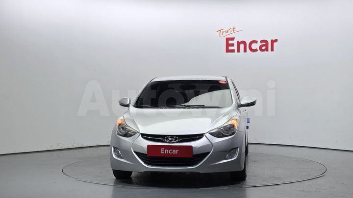 Hyundai Avante 2012 — 3