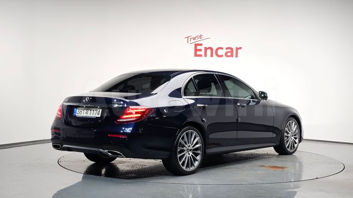 Mercedes-Benz E Class 2018 — 2
