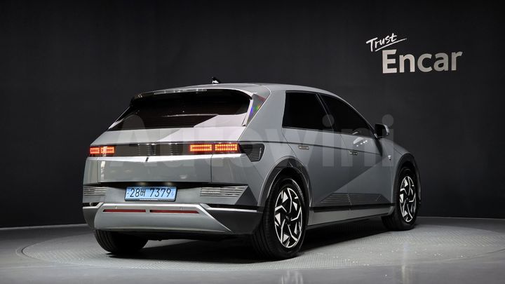 Hyundai Ioniq5 2023 — 2