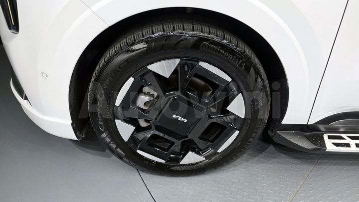 Kia Carnival 2024 — 5