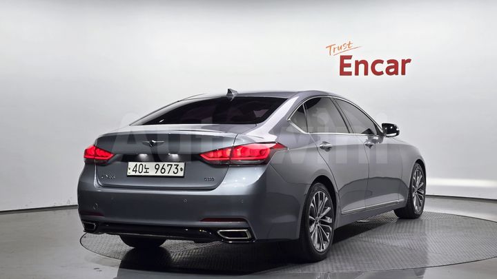 Hyundai Genesis 2015 — 2