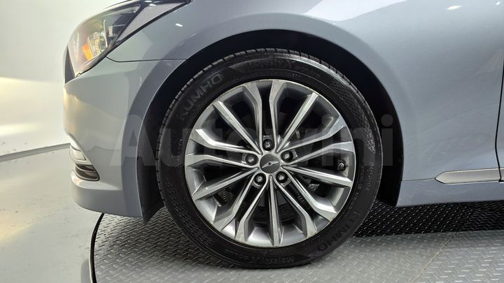 Hyundai Genesis 2015 — 5