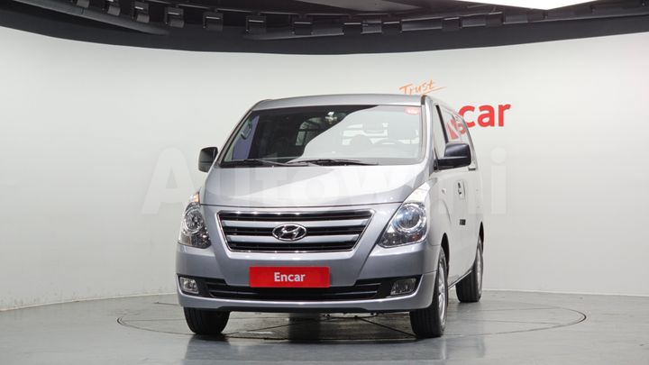 Hyundai Starex 2017 — 3