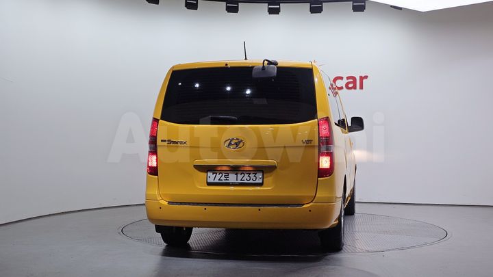 Hyundai Starex 2019 — 4
