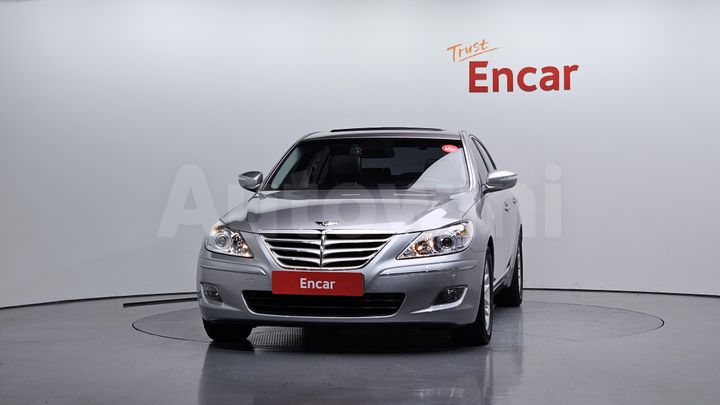 Hyundai Genesis 2009 — 3
