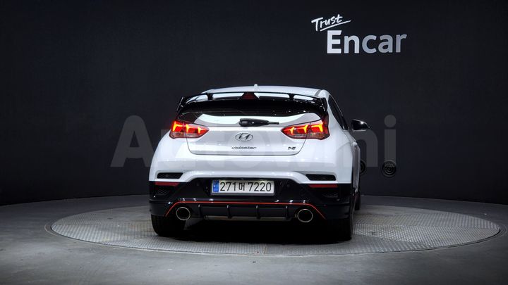 Hyundai Veloster 2021 — 4