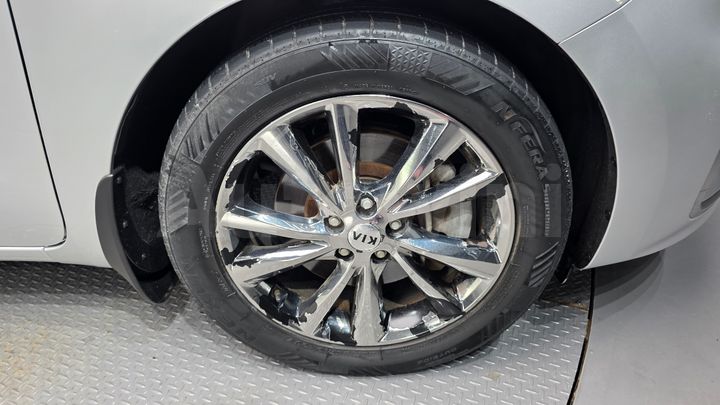 Kia Carnival 2019 — 5