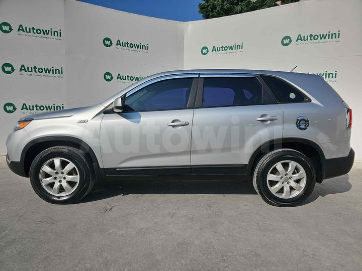 Kia Sorento 2010 — 2