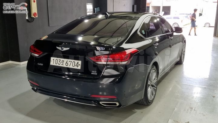 Genesis G80 2016 — 2