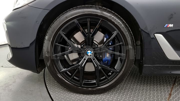 BMW 5 Series 2021 — 5