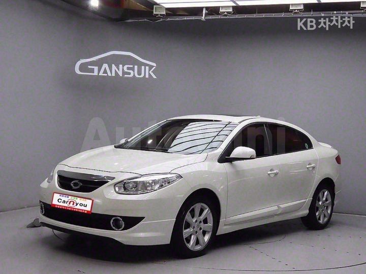 Renault SM3 2010 — 2