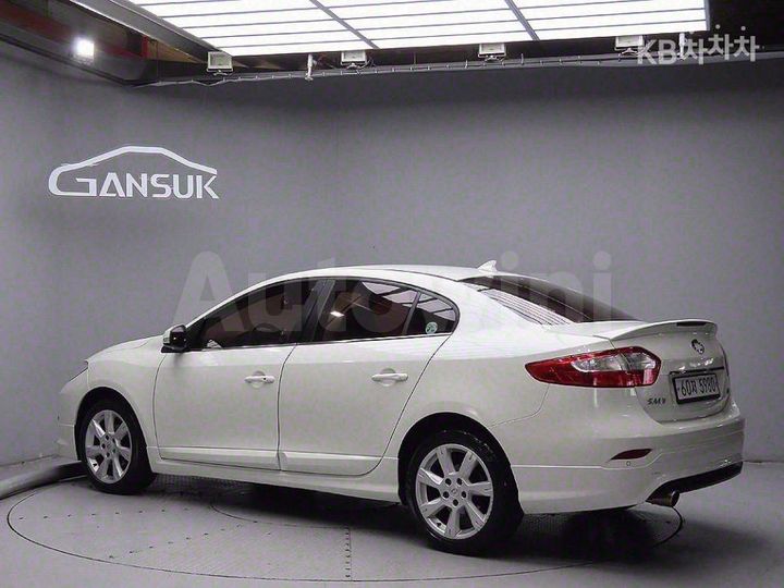 Renault SM3 2010 — 3