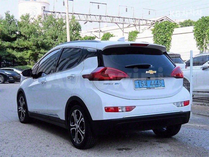 Chevrolet Bolt EV 2018 — 3