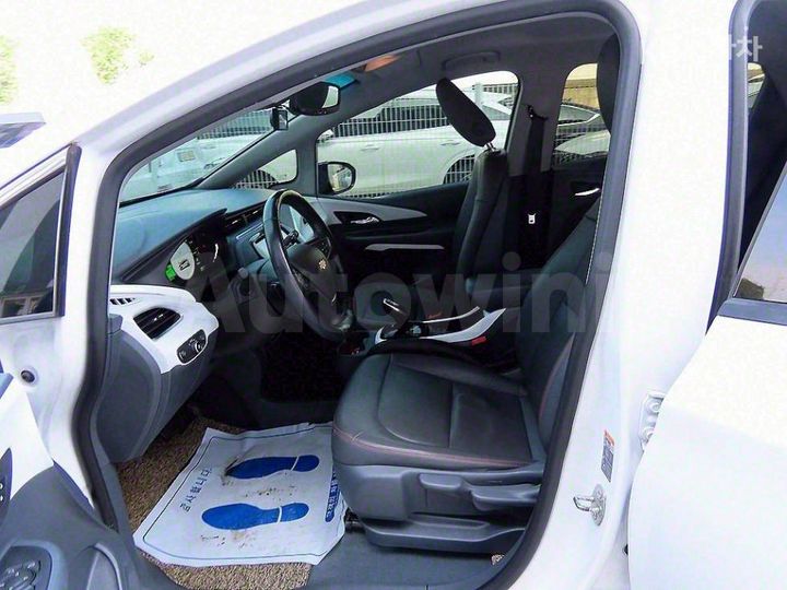 Chevrolet Bolt EV 2018 — 5