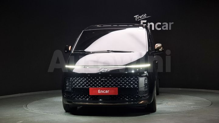 Hyundai Staria 2023 — 3