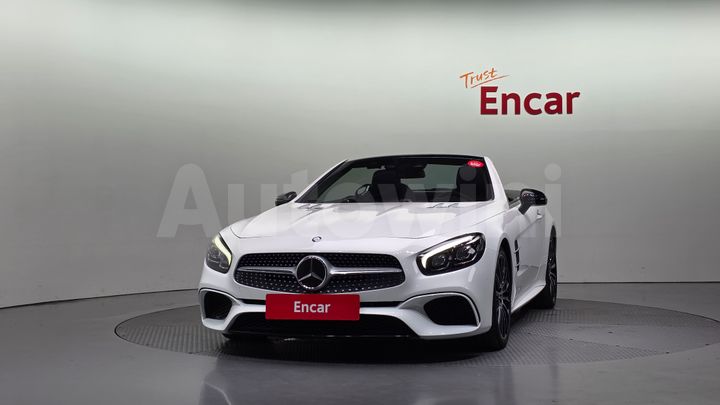 Mercedes Benz SL Class 2017 — 3