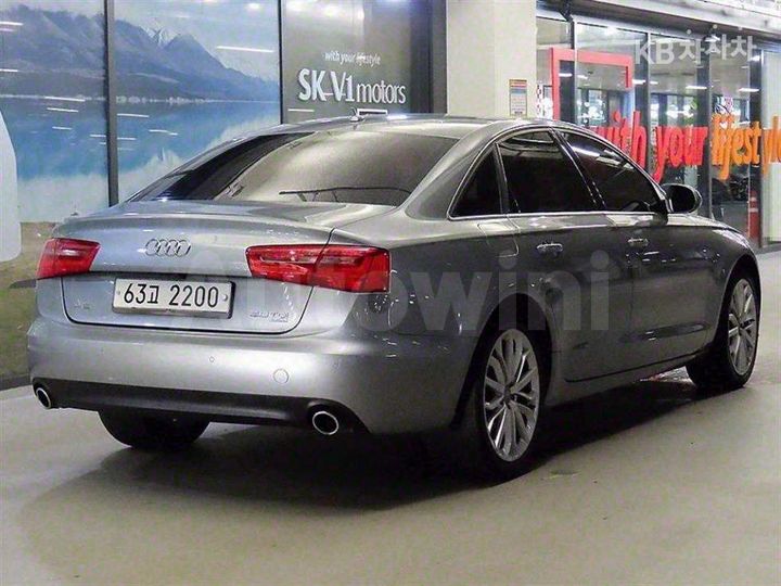 Audi A6 2012 — 4