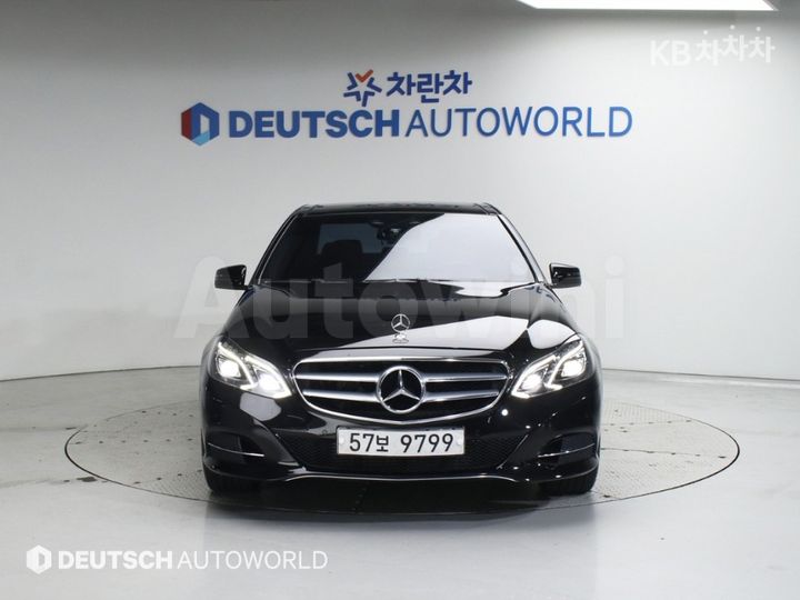 Mercedes-Benz E Class 2014 — 3