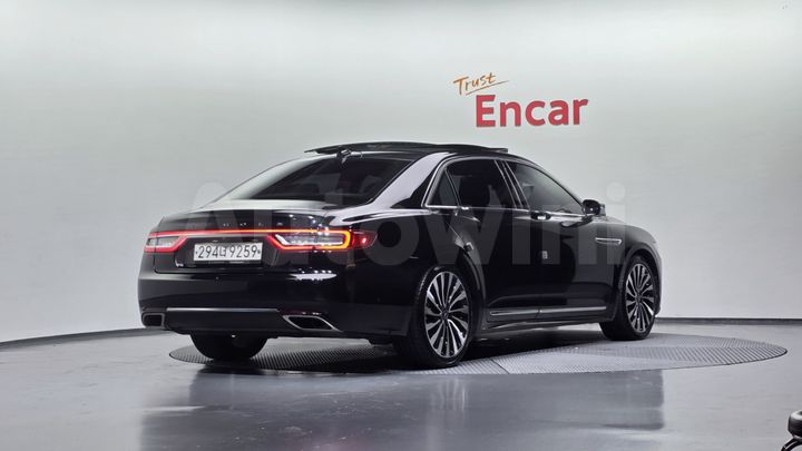 Lincoln Continental