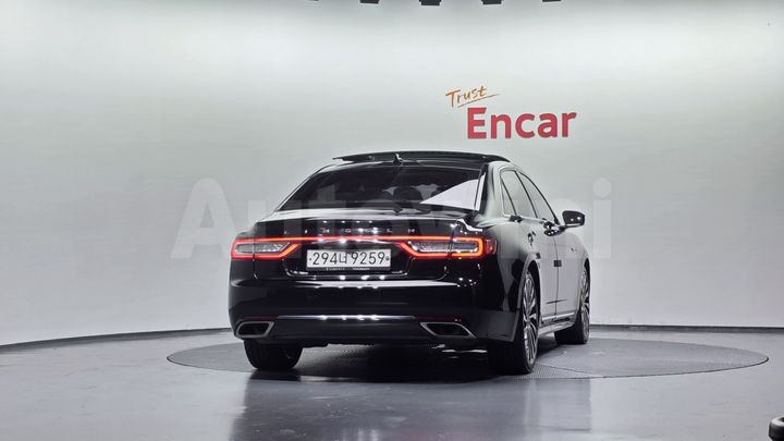 Lincoln Continental 2019 — 4