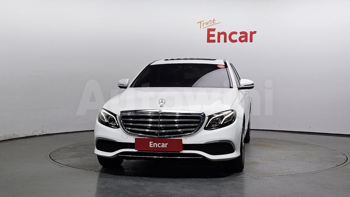 Mercedes Benz E Class 2018 — 3