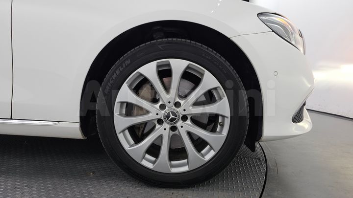 Mercedes Benz E Class 2018 — 5
