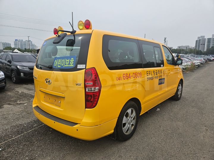 Hyundai Starex 2018 — 4