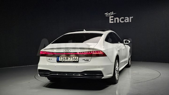 Audi A7 2021 — 4