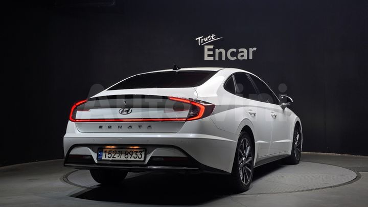 Hyundai Sonata 2022 — 2