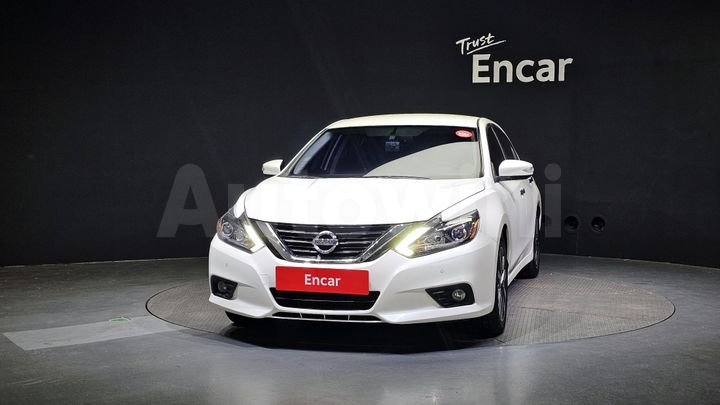 Nissan Altima 2017 — 3