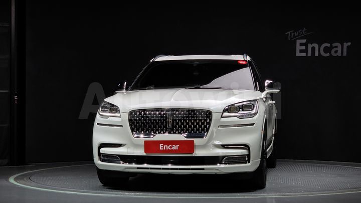 Lincoln Aviator 2020 — 3