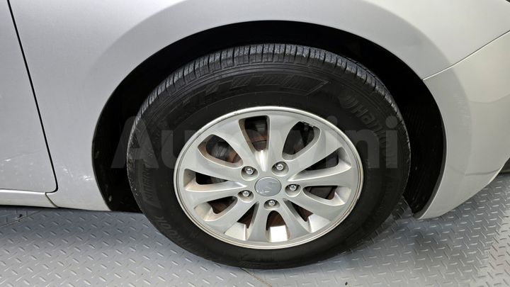 Kia K3 2015 — 5