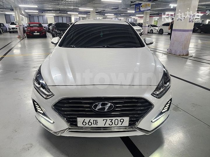 Hyundai Sonata 2018 — 2