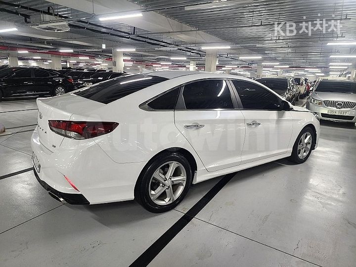 Hyundai Sonata 2018 — 4