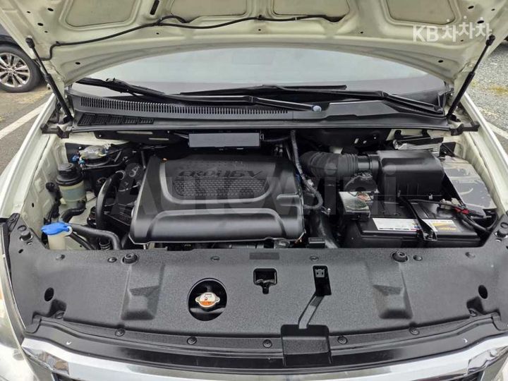 Kia Carnival 2013 — 5