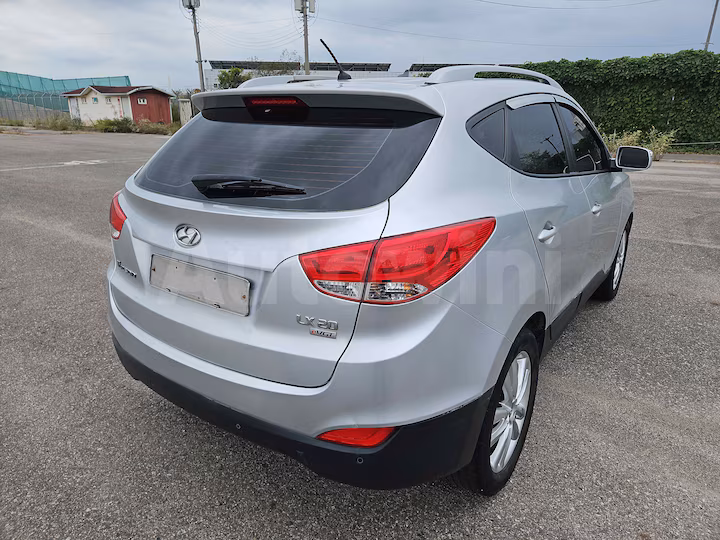 Hyundai Tucson 2010 — 5