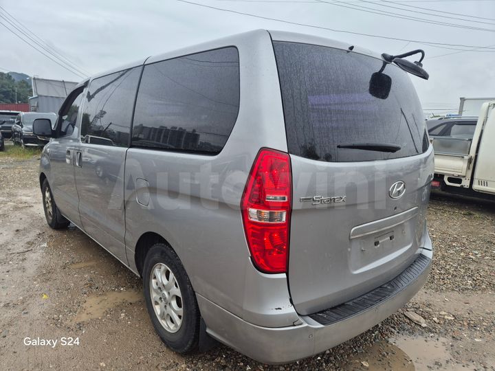 Hyundai Starex 2014 — 4
