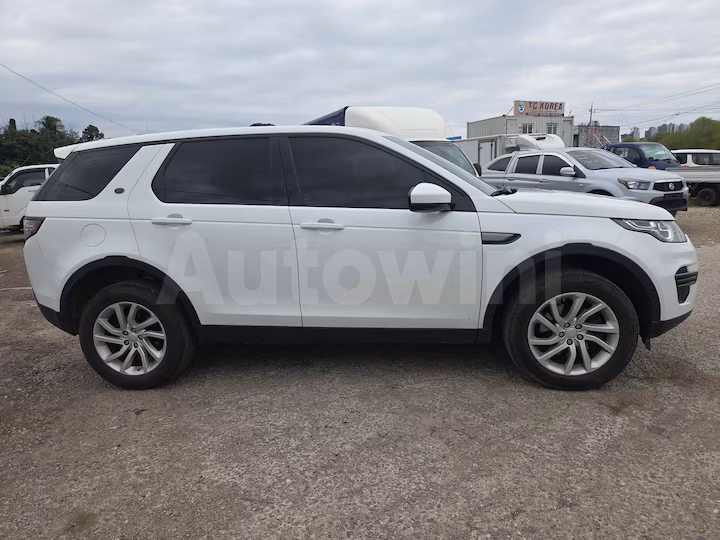 Land Rover Discovery Sport 2017 — 4