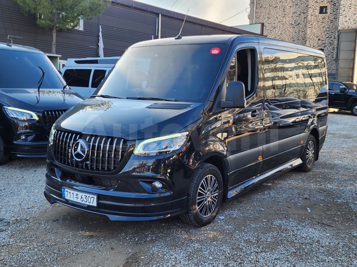 Mercedes Benz Sprinter
