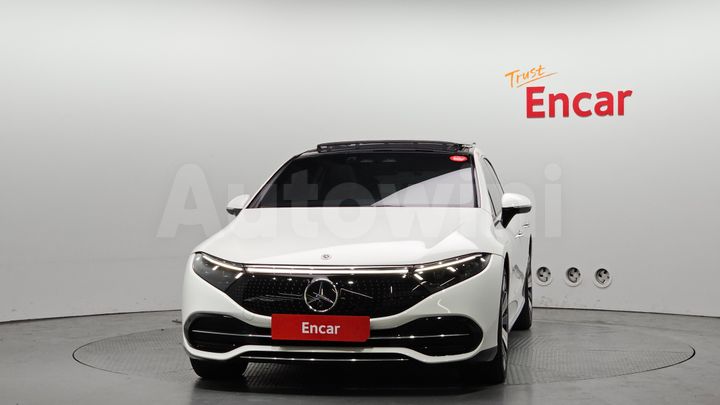 Mercedes Benz EQS 2022 — 3